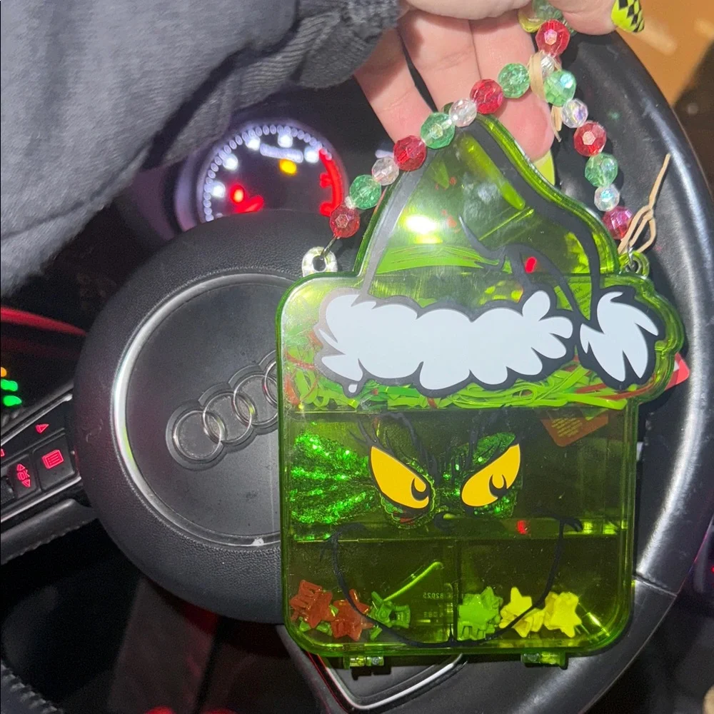Grinch-Shaped Box with Beaded Bracelet with hair accessories